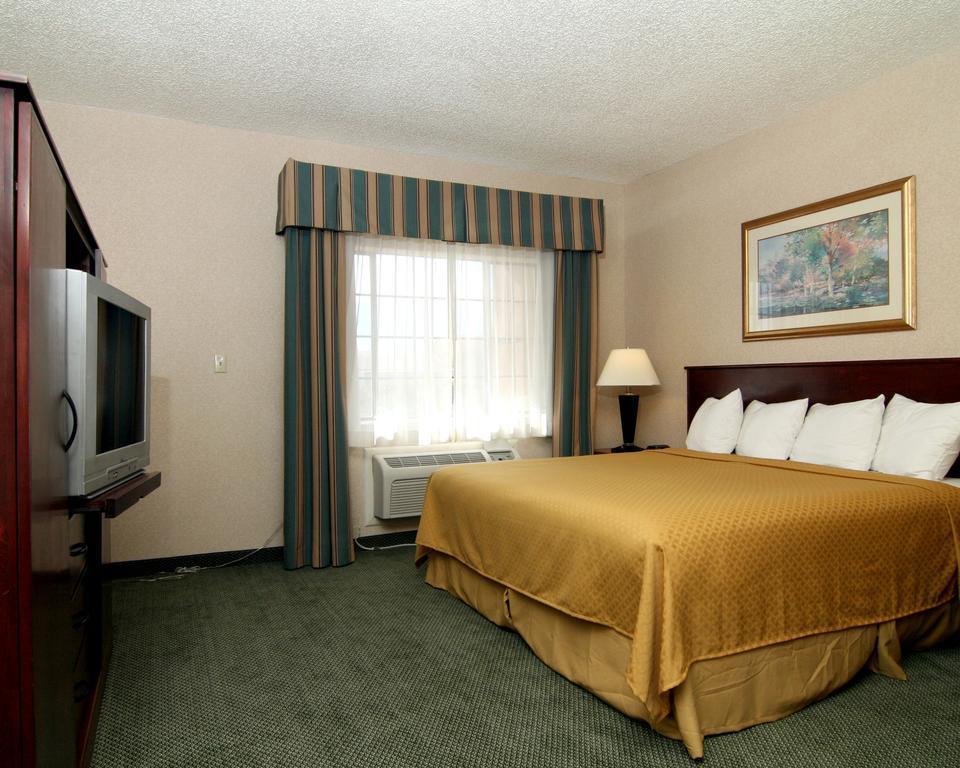 Quality Inn & Suites Grants - I-40 Экстерьер фото