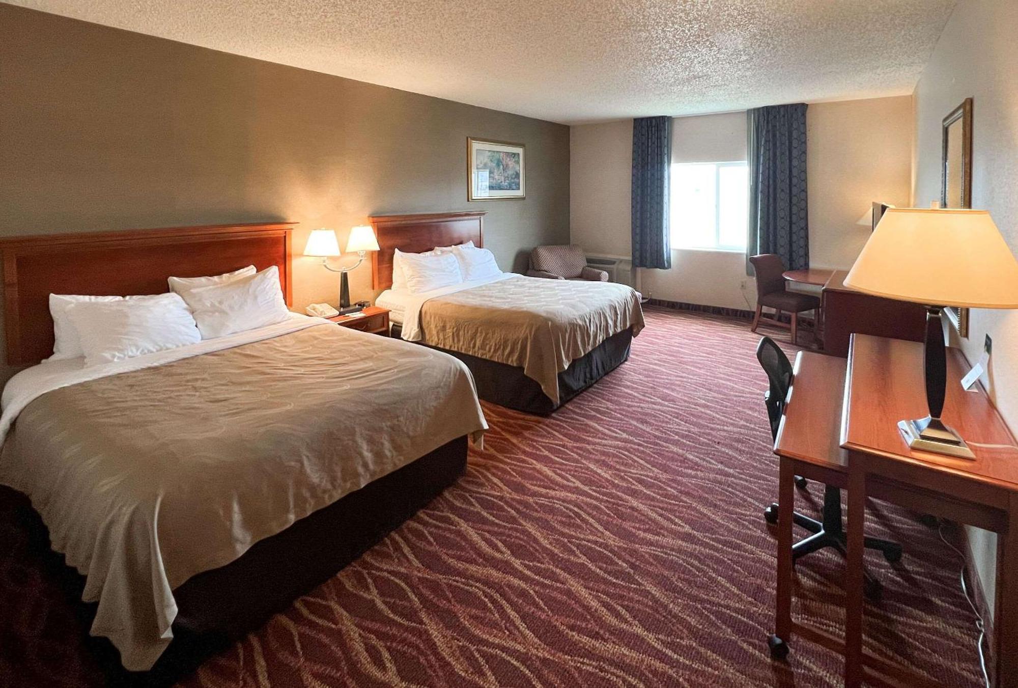 Quality Inn & Suites Grants - I-40 Экстерьер фото
