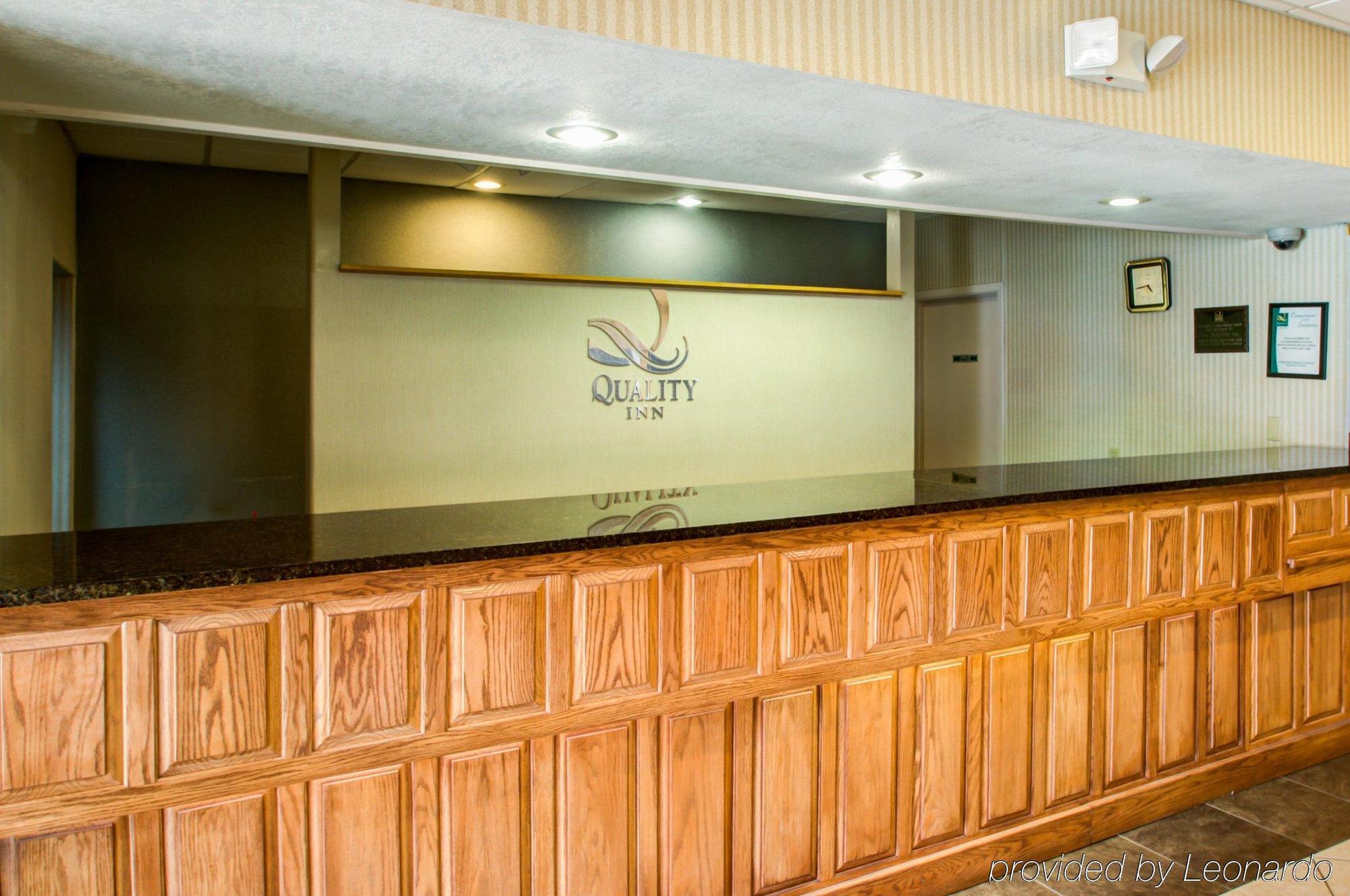 Quality Inn & Suites Grants - I-40 Экстерьер фото